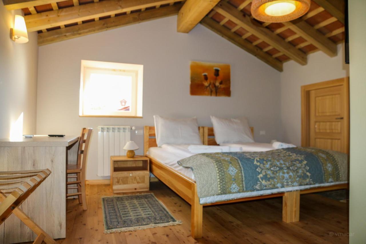 Отель Casa Lenka Malchina Экстерьер фото